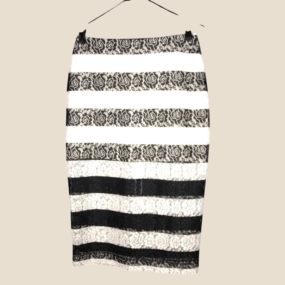 Express Black and White Lace Striped Pencil Skirt - Picture 5 of 10